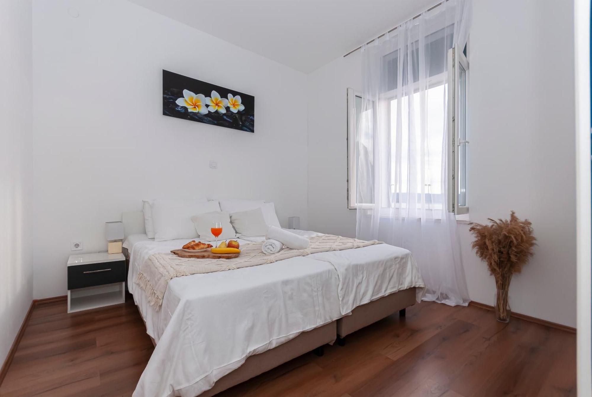 Tanja Apartment Omiš Exteriör bild